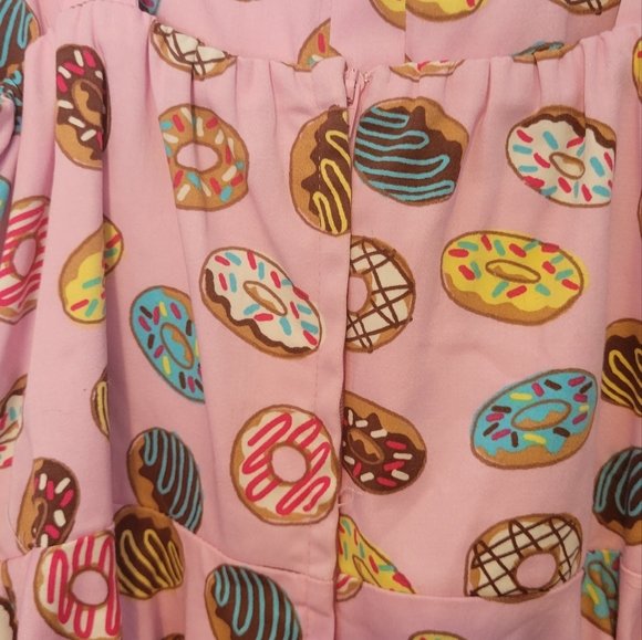 Donut Dress - Picture 3 of 5